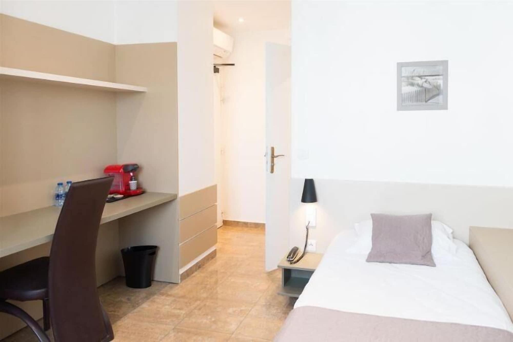 אונאי-סו-בואה Hotel Le Saint Germain מראה חיצוני תמונה