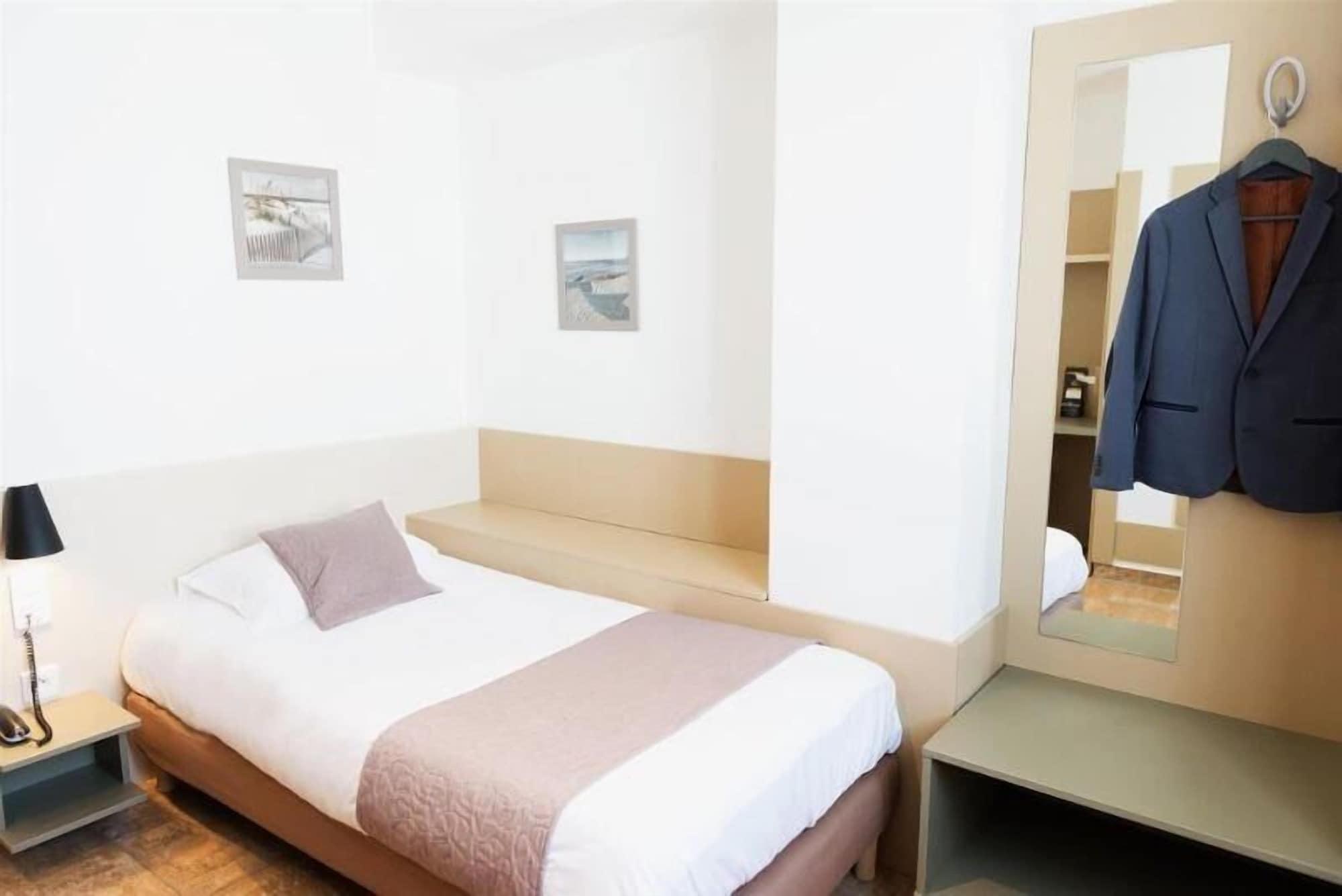אונאי-סו-בואה Hotel Le Saint Germain מראה חיצוני תמונה