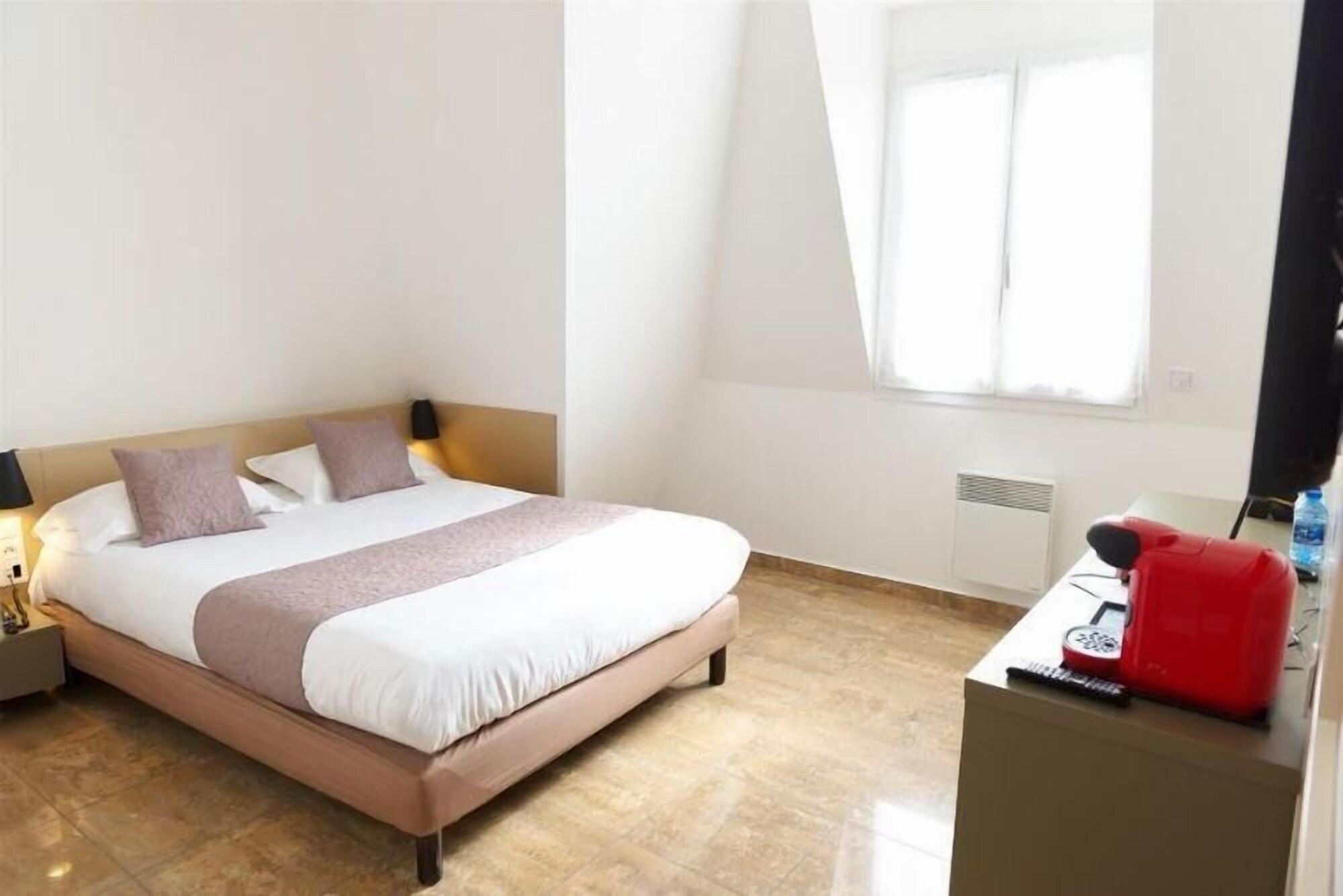 אונאי-סו-בואה Hotel Le Saint Germain מראה חיצוני תמונה