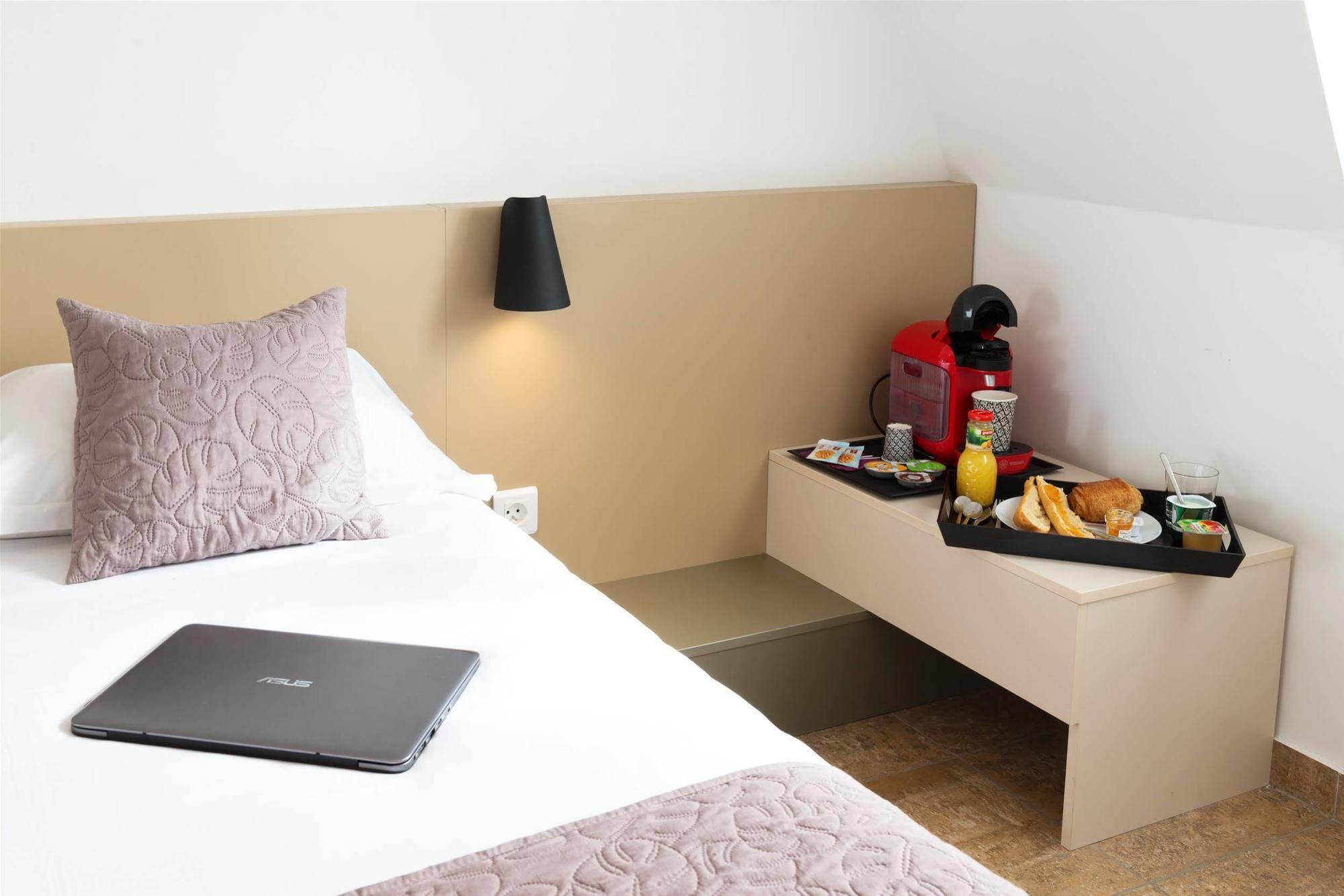 אונאי-סו-בואה Hotel Le Saint Germain מראה חיצוני תמונה